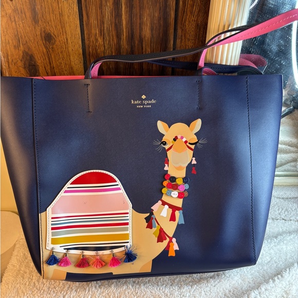 Kate Spade Camel Large Tote this is Navity Bag in Excellent Condition Blue/Multi - Picture 7 of 9